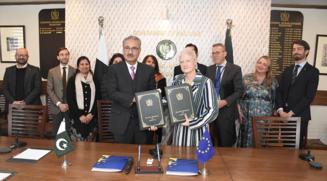 EU Pledges €20 Million to Help Afghan Returnees Rebuild